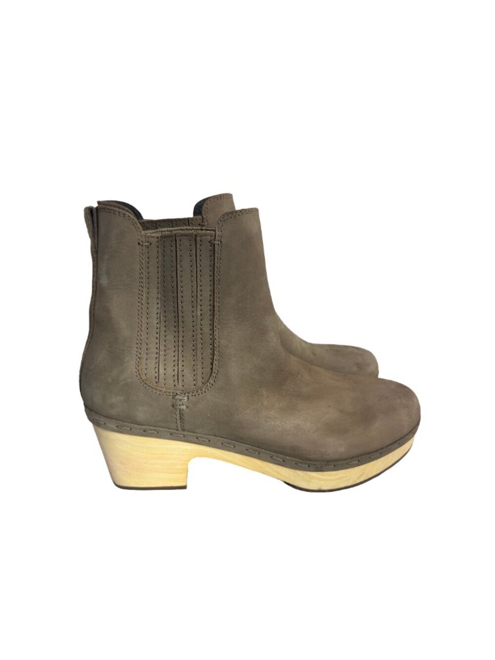 Frye & Co. Odessa Chelsea Boots High Heel Nubuck Leather Taupe Size 8.5 Women's